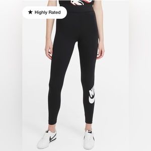 Nike Sportswear Essential
Women's High-Waisted Logo Leggings